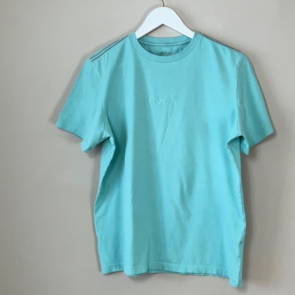 RVCA turquoise tee